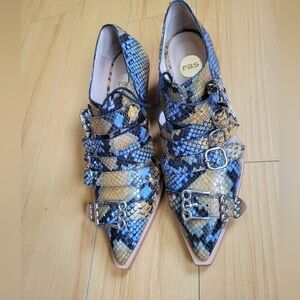 RAS Women's Western Snakeskin Leather Heeled Ankle Boots EU 39 US 8.5 NWOT
